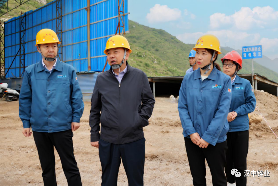 1685344905663031.png 640 (1).png